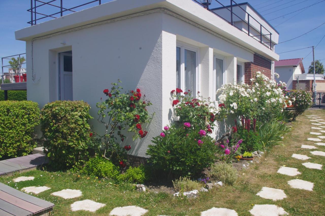 Studio Rez-De-Jardin Dieppe Exterior photo